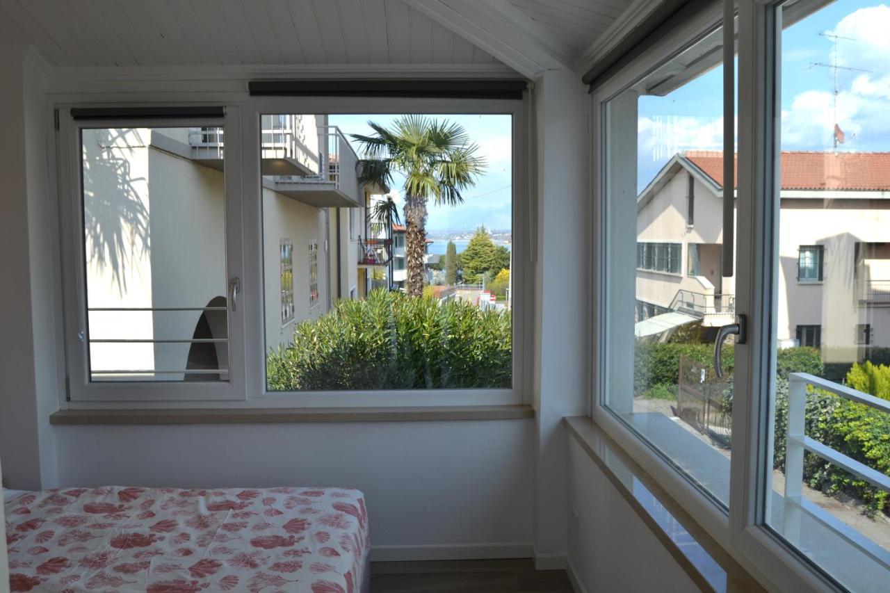 Iris Ar Holiday-Home Peschiera del Garda Exteriör bild