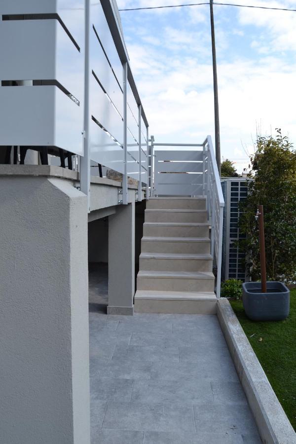 Iris Ar Holiday-Home Peschiera del Garda Exteriör bild